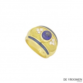 De Vroomen Diamond And Sapphire Ring De Vroomen Diamond And Sapphire Ring